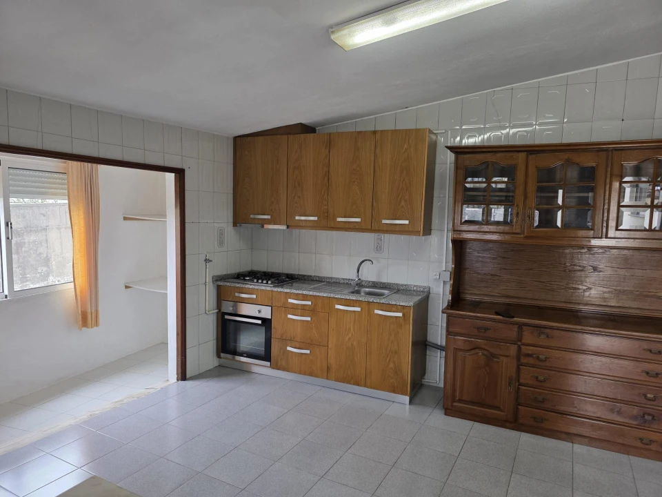 Moradia T2 para Venda em Santa Maria da Feira, Travanca, Sanfins e Espargo Foto 4