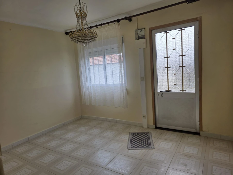 Moradia T2 para Venda em Santa Maria da Feira, Travanca, Sanfins e Espargo Foto 8