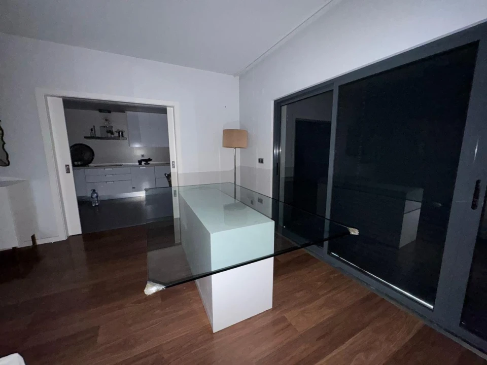 Apartamento T5 para Venda em São Francisco Foto 3