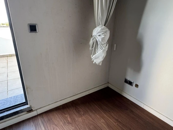Apartamento T5 para Venda em São Francisco Foto 10