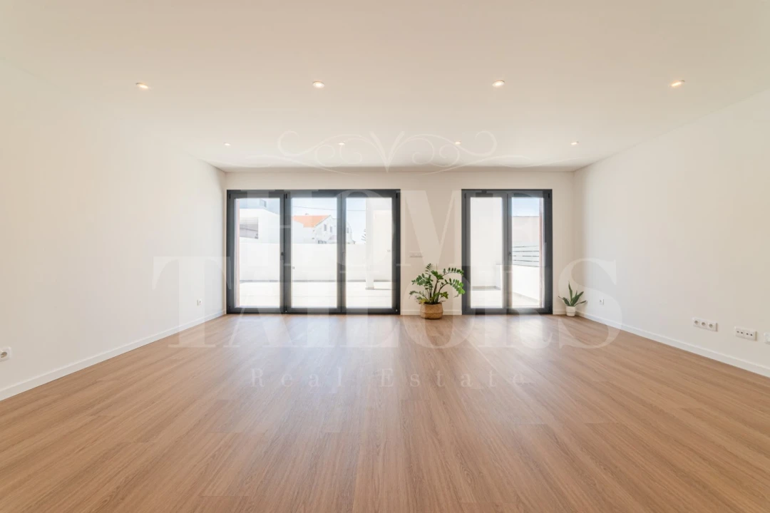 Moradia T3 para Venda em Ericeira Foto 8