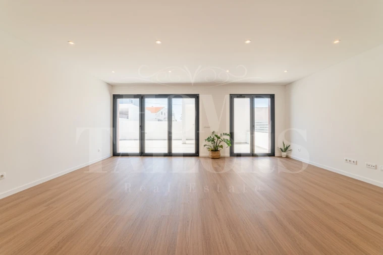 Moradia T3 para Venda em Ericeira Foto 8