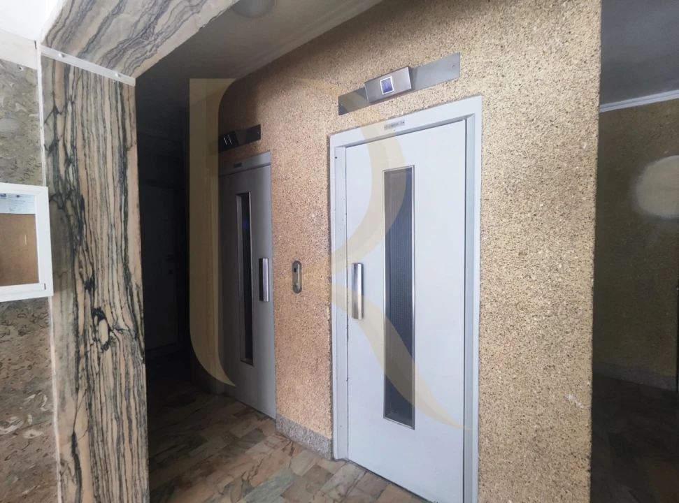 Apartamento T2 para Venda em Amora Foto 9