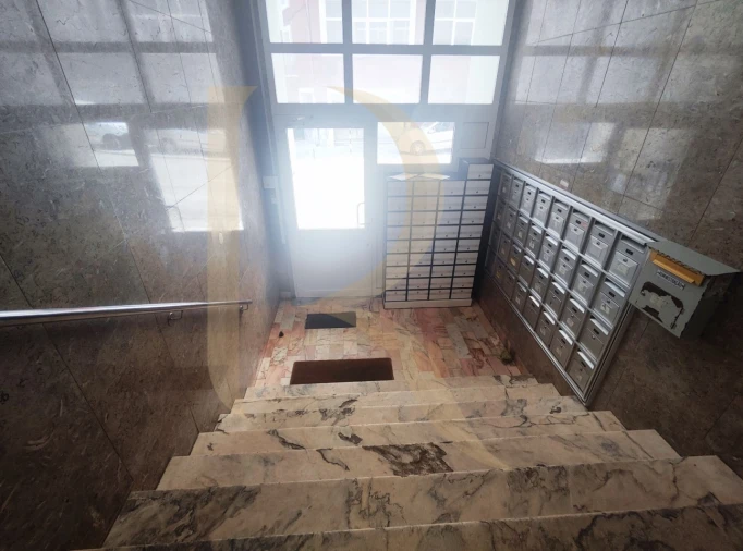 Apartamento T2 para Venda em Amora Foto 6