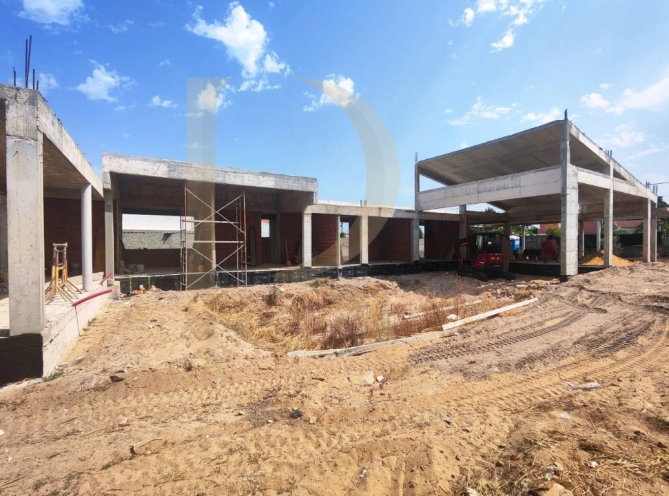 Moradia T4 para Venda em Quinta do Anjo Foto 1