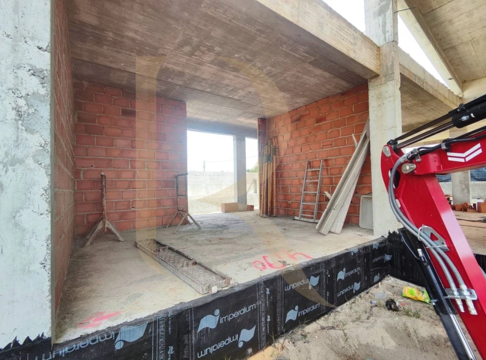 Moradia T4 para Venda em Quinta do Anjo Foto 8