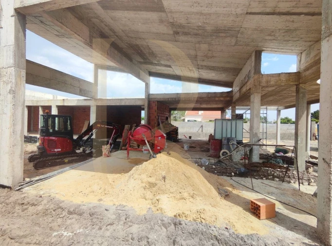 Moradia T4 para Venda em Quinta do Anjo Foto 6