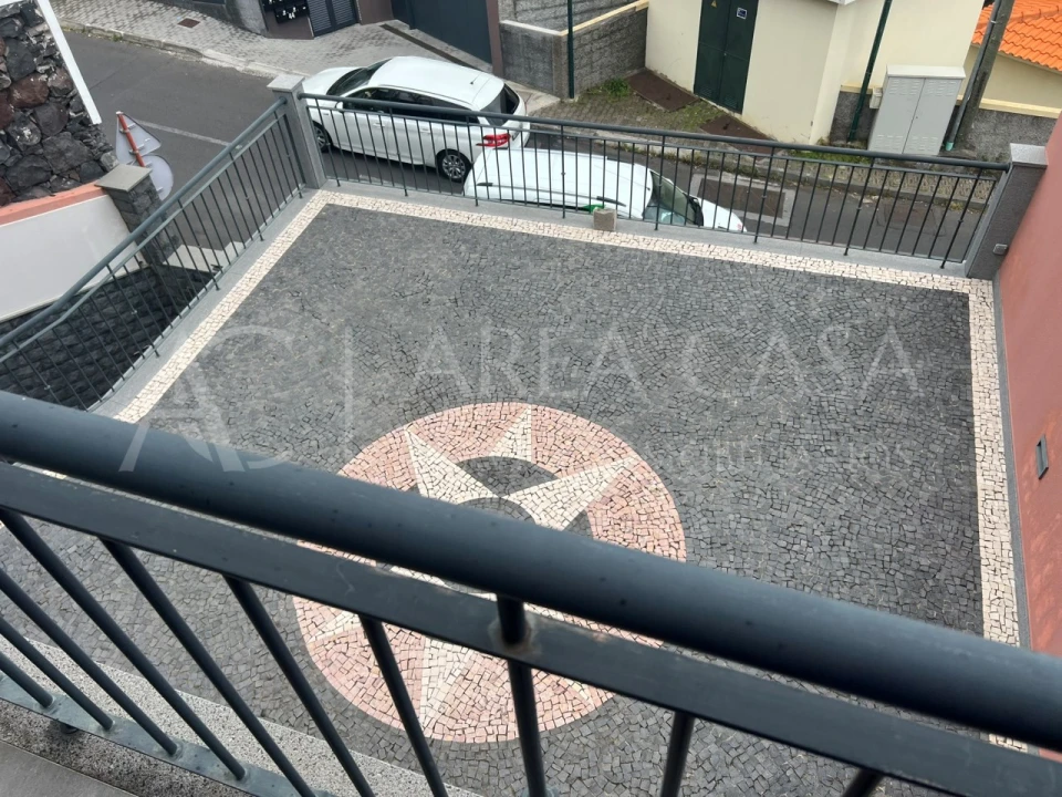 Quinta T3 para Venda em Camara de Lobos Foto 29