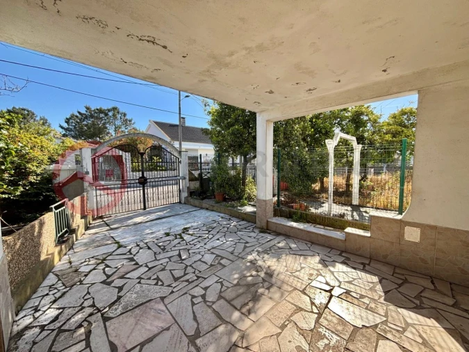 Moradia T3 para Venda em Fernao Ferro Foto 5