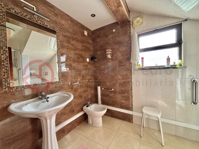 Moradia T3 para Venda em Fernao Ferro Foto 22