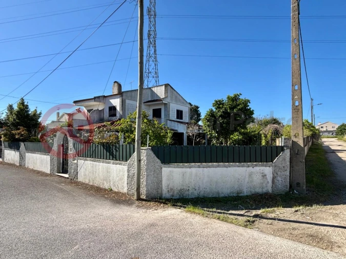 Moradia T3 para Venda em Fernao Ferro Foto 35