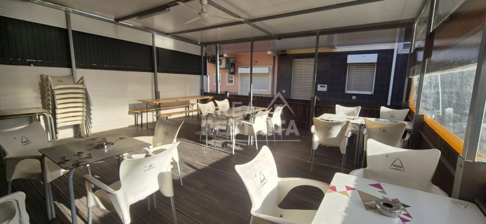 Negócio para Venda em Quinta do Conde Foto 1