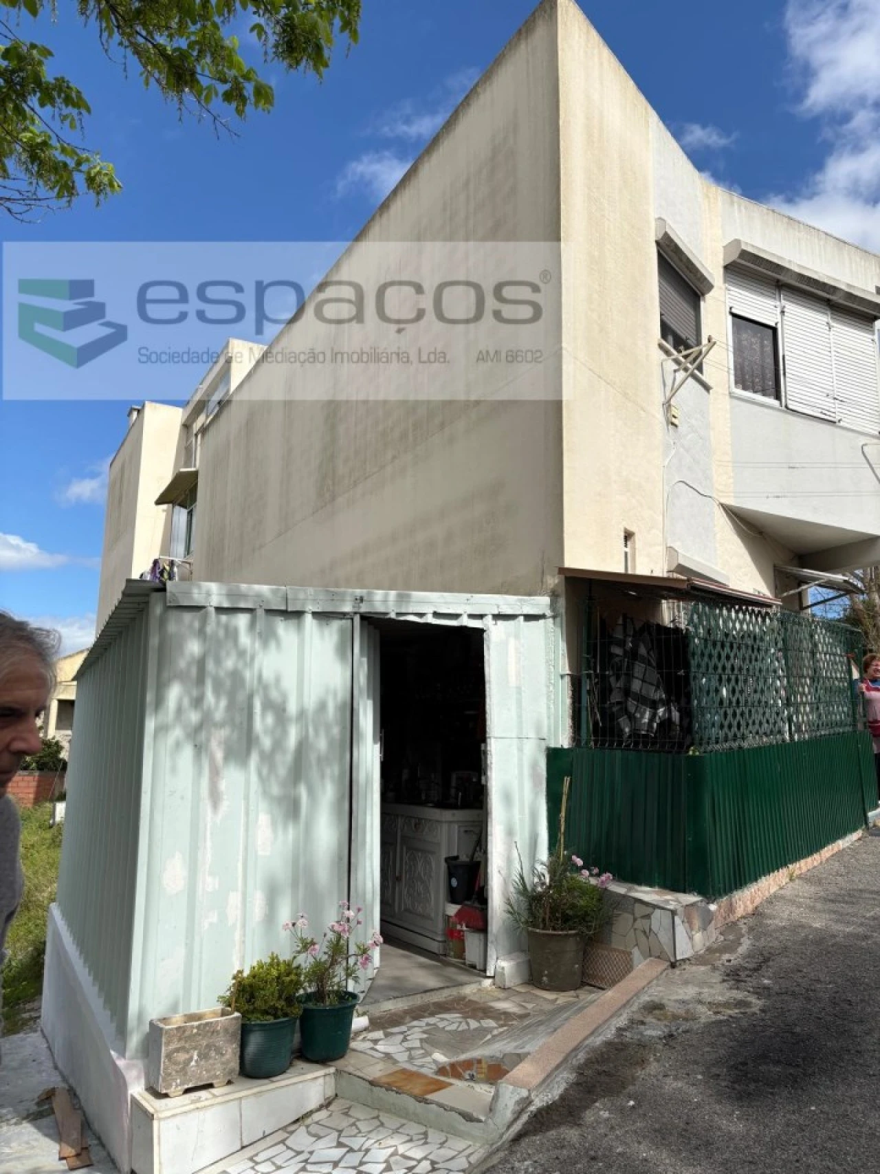 Prédio para Venda em Póvoa de Santo Adrião e Olival Basto Foto 7