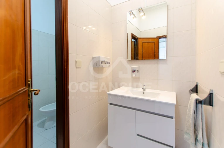 Loja para Arrendamento em Oeiras e São Julião da Barra, Paço de Arcos e Caxias Foto 8