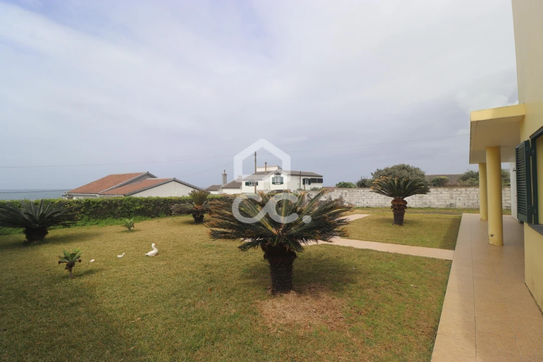 Moradia T4 para Venda em Mosteiros Foto 42