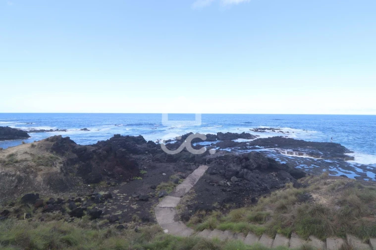 Moradia T4 para Venda em Mosteiros Foto 7