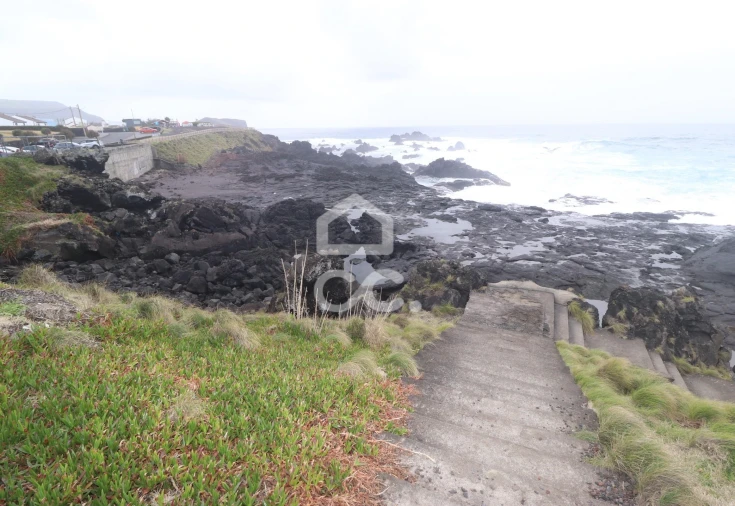 Moradia T4 para Venda em Mosteiros Foto 46