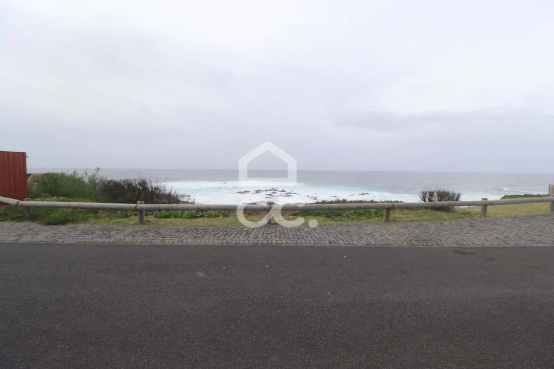 Moradia T4 para Venda em Mosteiros Foto 43