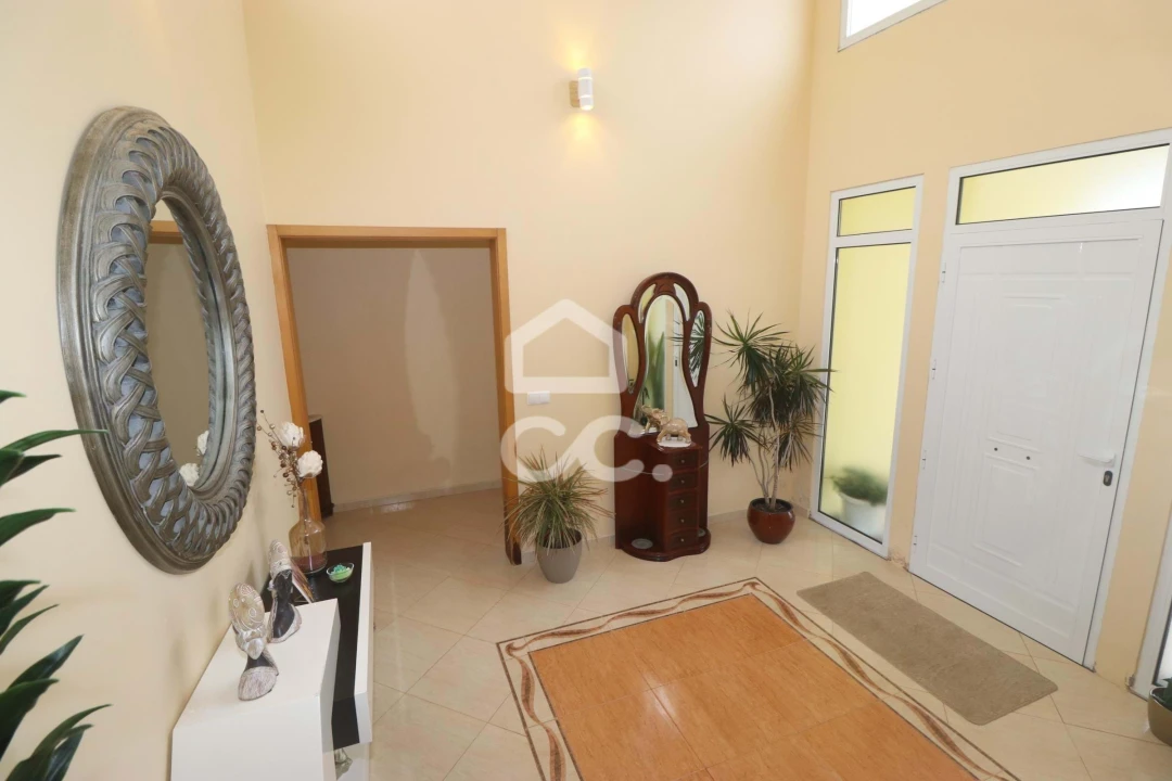 Moradia T4 para Venda em Mosteiros Foto 13