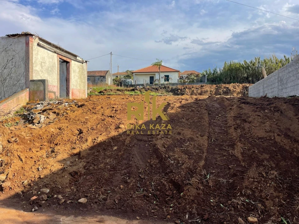 Moradia T3 para Venda em Ponta do Pargo Foto 3