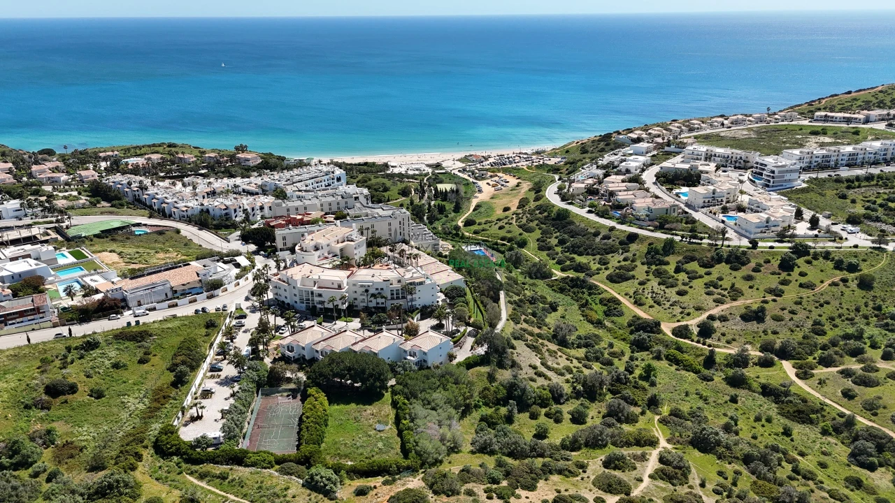 Apartamento T3 para Venda em Lagos (São Sebastião e Santa Maria) Foto 1