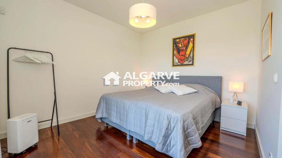 Apartamento T3 para Venda em Quarteira Foto 20