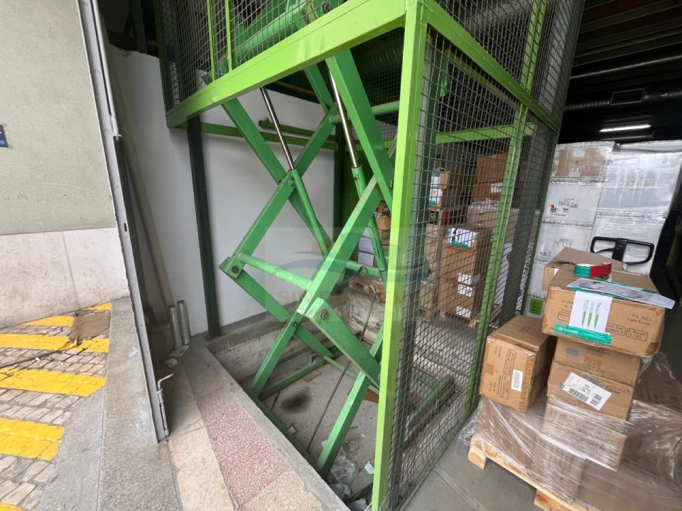 Armazém para Venda em Marvila Foto 7