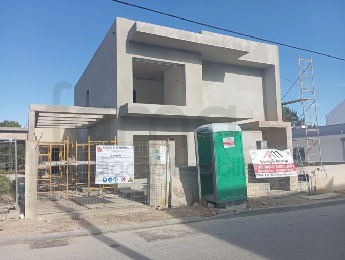 Moradia T3 para Venda em Fernao Ferro Foto 3