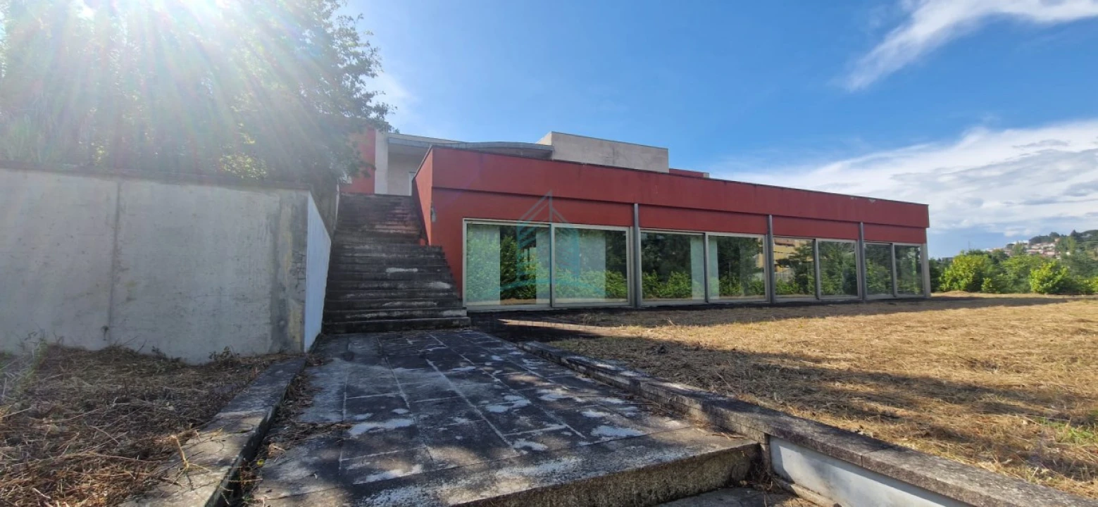 Moradia T4 para Venda em Vila Boa do Bispo Foto 34