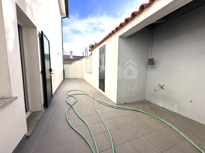 Moradia T5 para Venda em Vila Nova de Anha Foto 22