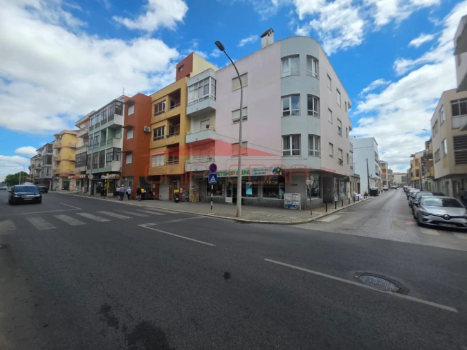 Loja para Venda em Alto do Seixalinho, Santo André e Verderena Foto 15