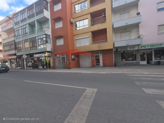 Loja para Venda em Alto do Seixalinho, Santo André e Verderena Foto 1