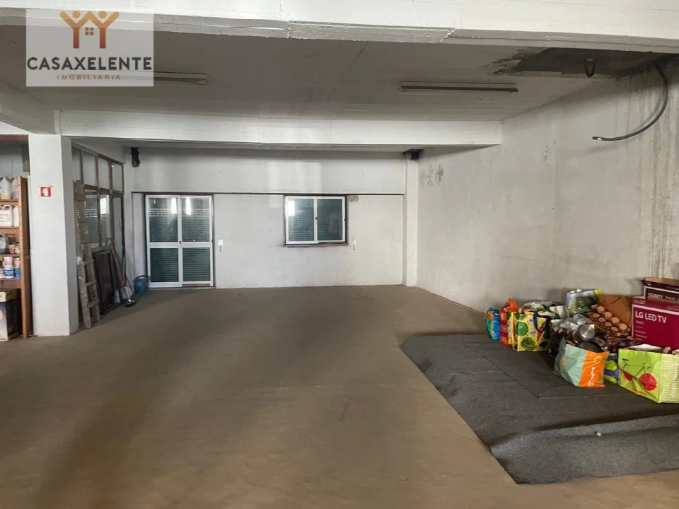 Prédio para Venda em Camarate, Unhos e Apelação Foto 36