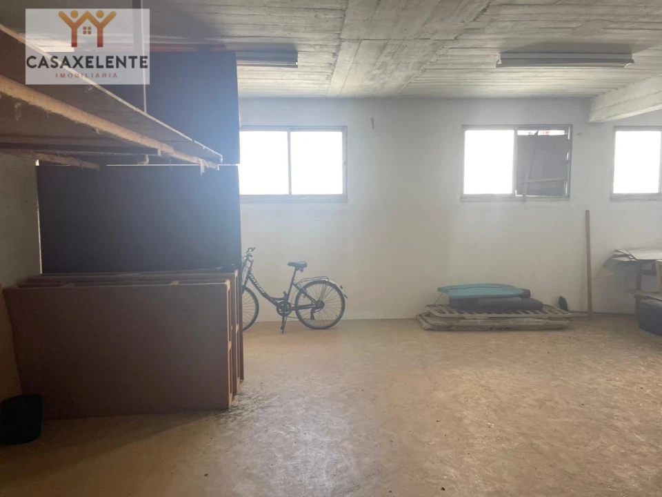 Prédio para Venda em Camarate, Unhos e Apelação Foto 35