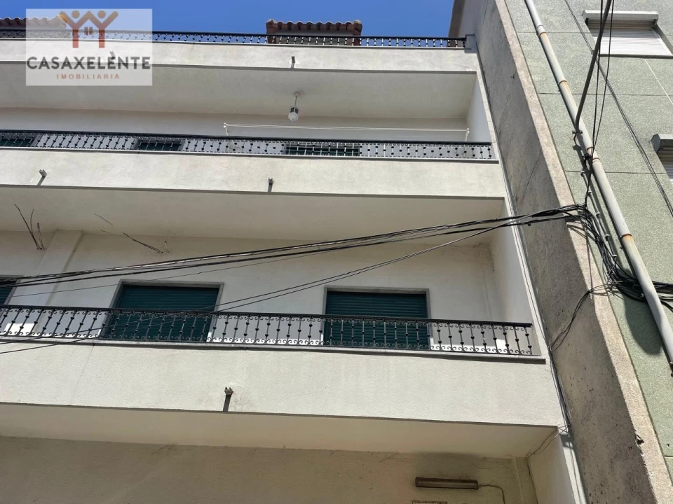 Prédio para Venda em Camarate, Unhos e Apelação Foto 43