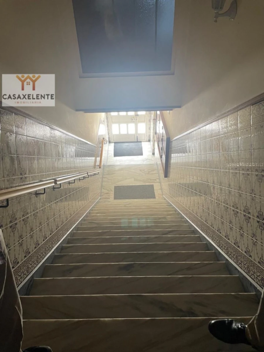 Prédio para Venda em Camarate, Unhos e Apelação Foto 33