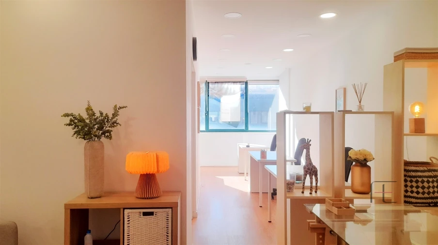 Escritório para Arrendamento em Ramalde Foto 7