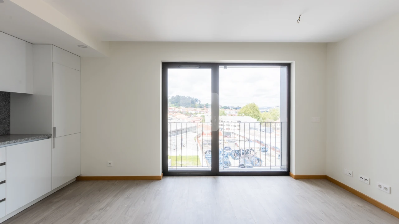 Apartamento T1 para Arrendamento em Bonfim Foto 3