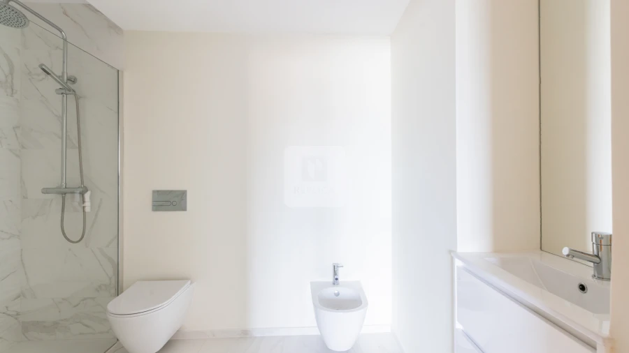 Apartamento T1 para Arrendamento em Bonfim Foto 14