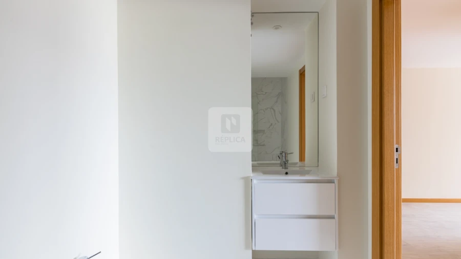 Apartamento T1 para Arrendamento em Bonfim Foto 16