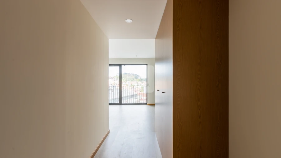 Apartamento T1 para Arrendamento em Bonfim Foto 8