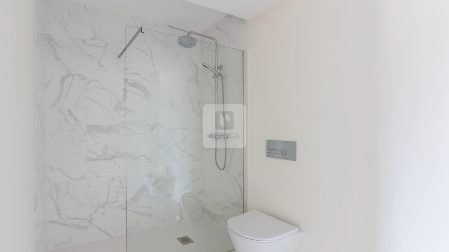 Apartamento T1 para Arrendamento em Bonfim Foto 15