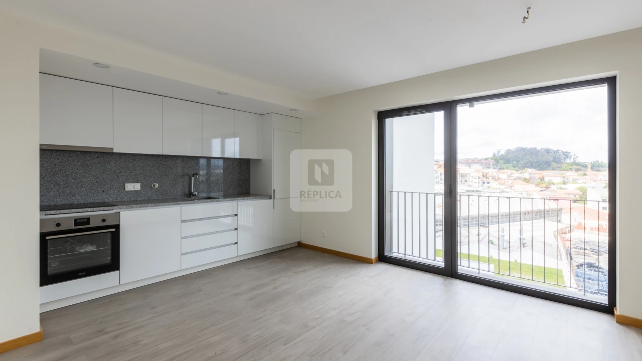 Apartamento T1 para Arrendamento em Bonfim Foto 1