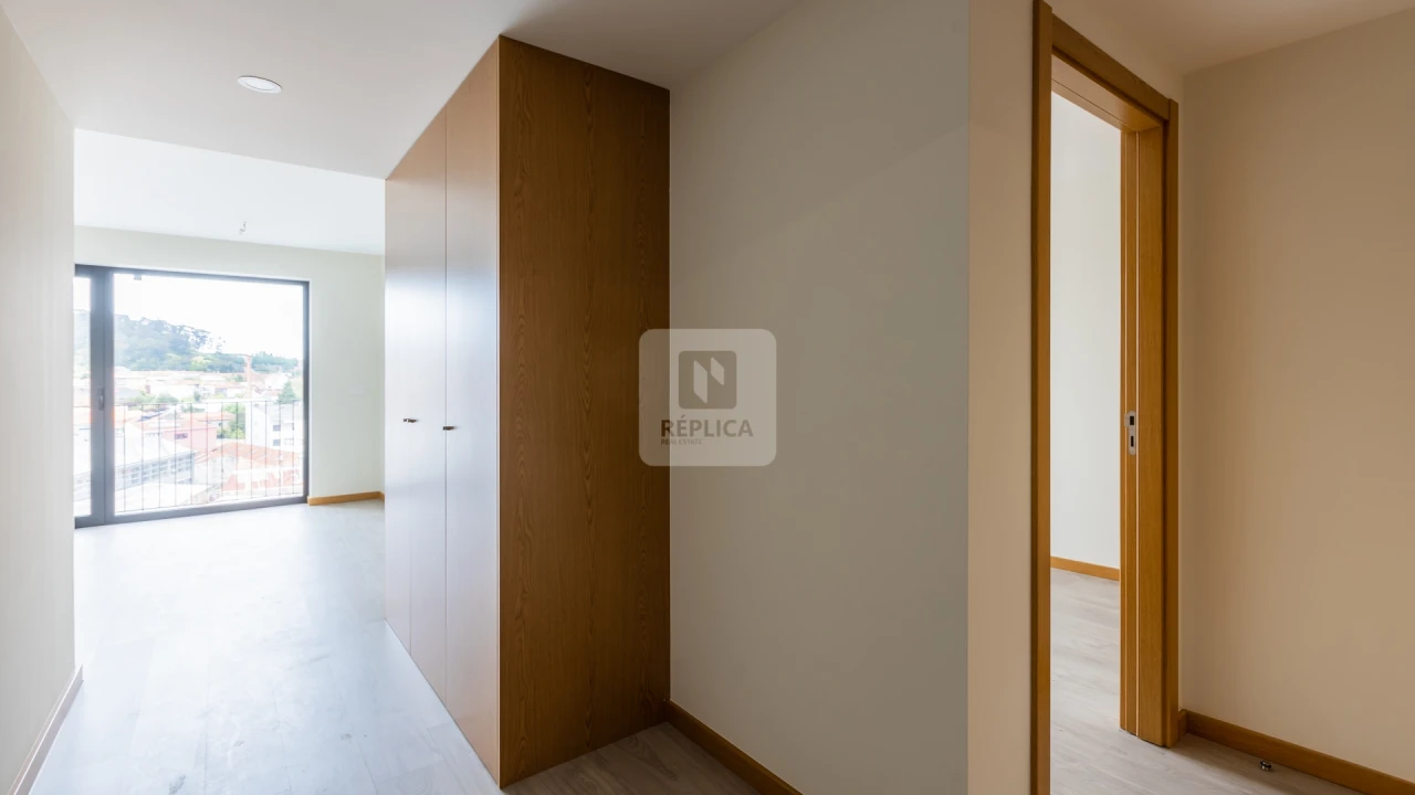 Apartamento T1 para Arrendamento em Bonfim Foto 9