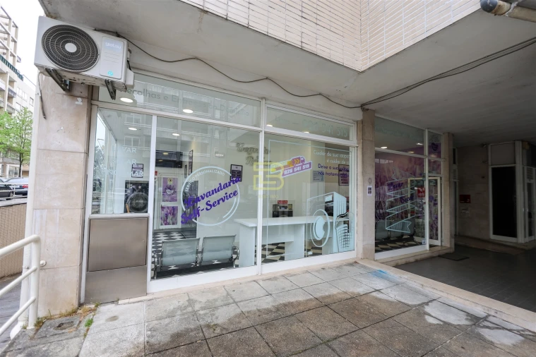 Negócio para Trespasse em Aguas Santas Foto 2