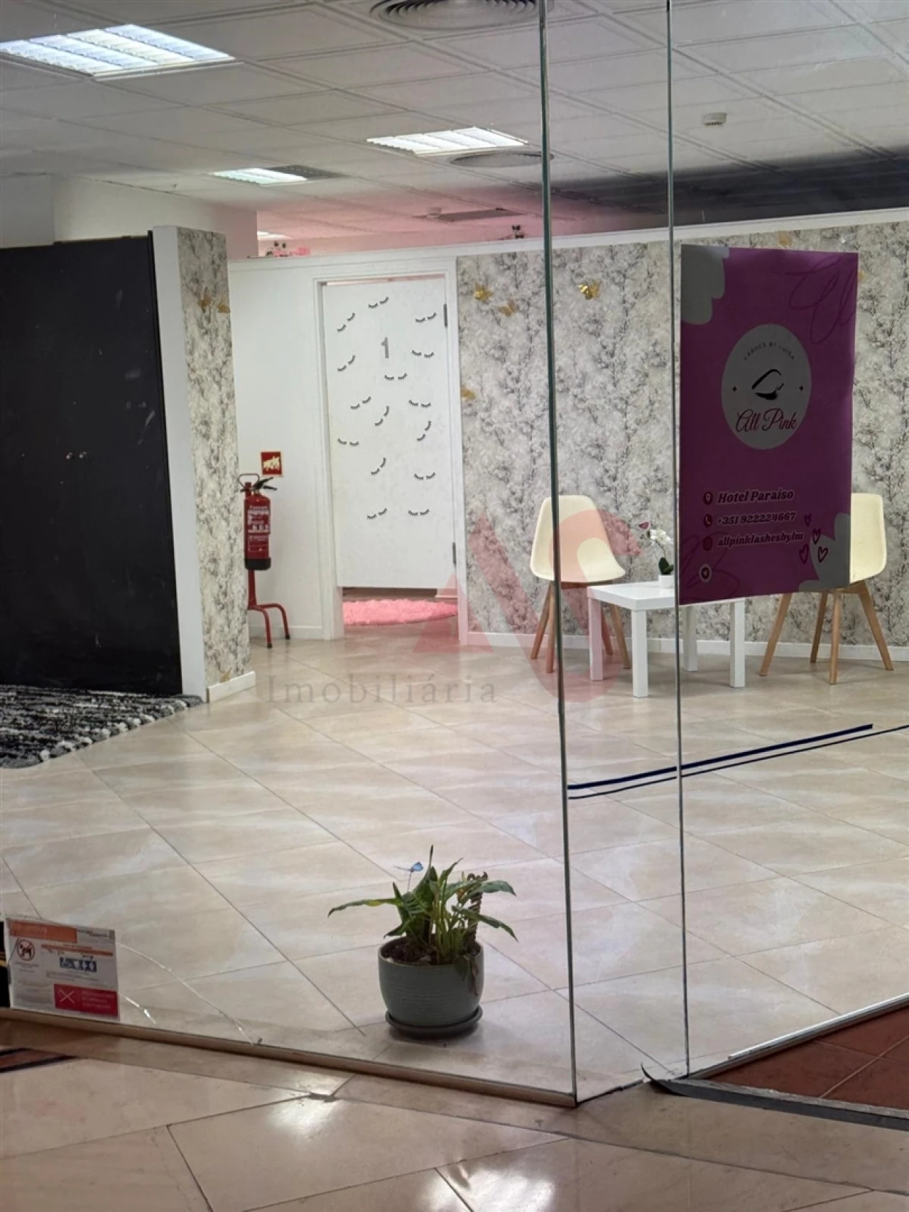 Loja para Venda em Albufeira e Olhos de Água Foto 1