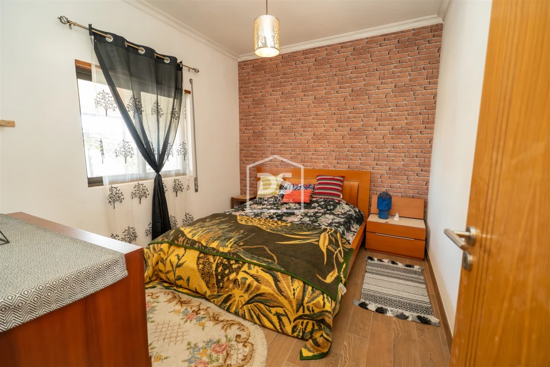 Moradia T5 para Venda em Lavos Foto 22