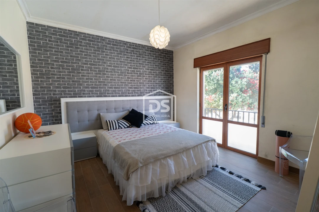 Moradia T5 para Venda em Lavos Foto 19