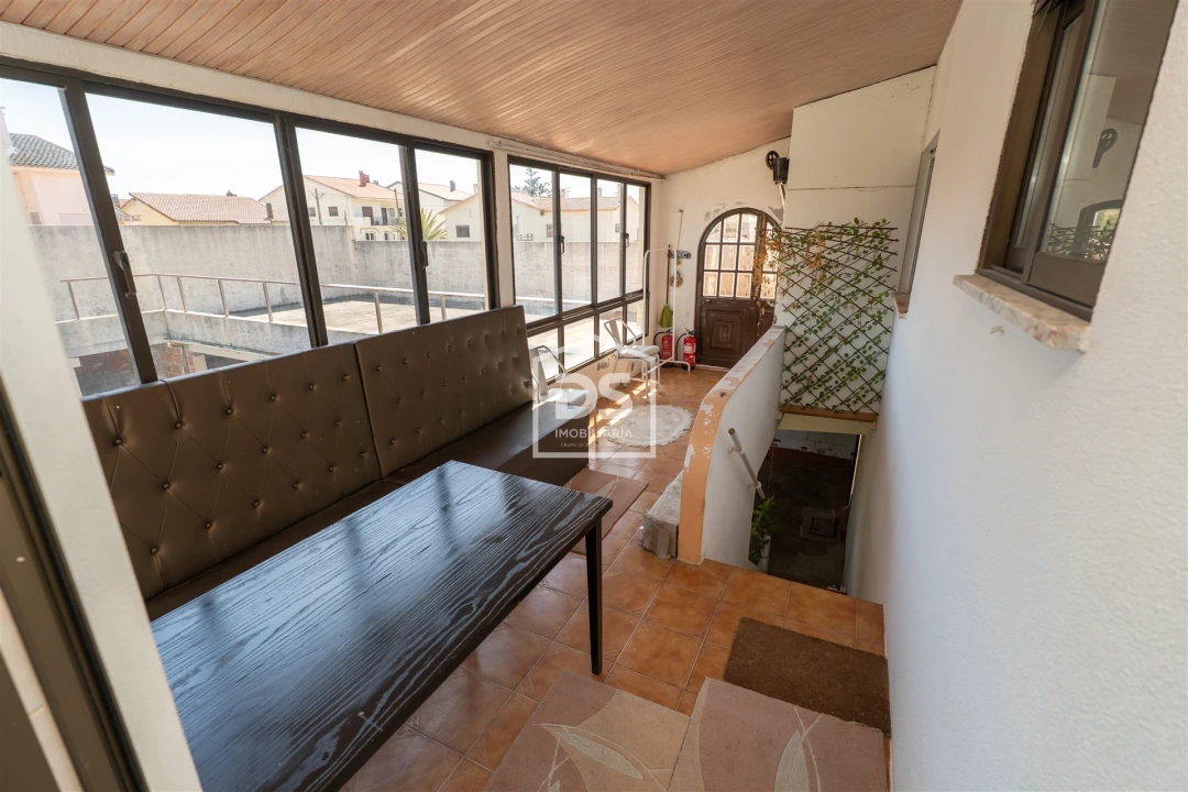 Moradia T5 para Venda em Lavos Foto 26