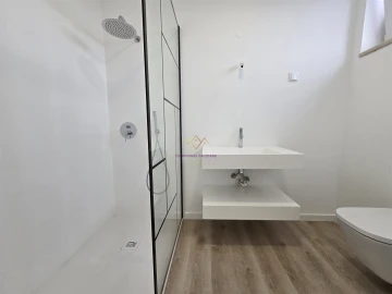 Moradia T3 para Venda em Vau